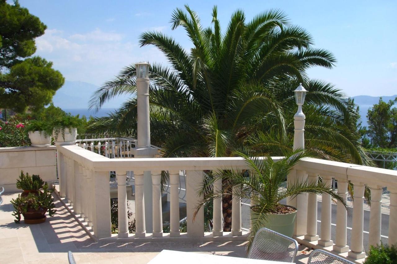 Apartments And Rooms By The Sea Lokva Rogoznica, Omis - 2973 Exterior foto