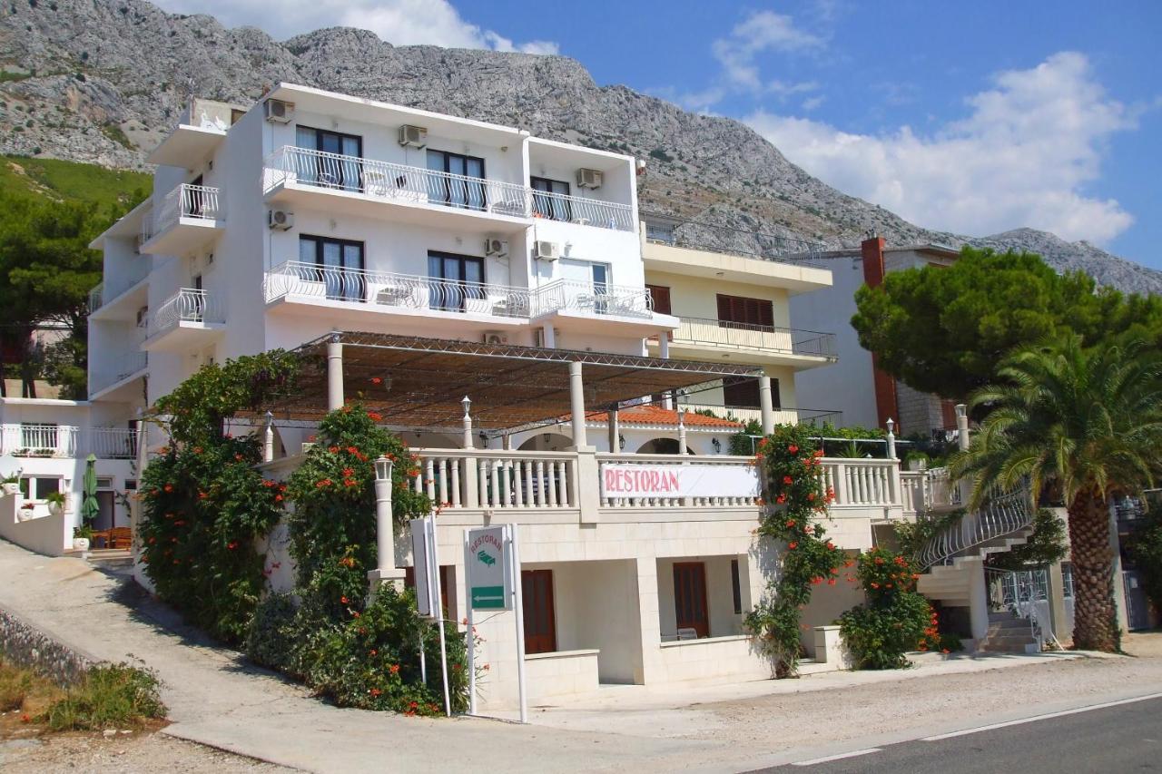 Apartments And Rooms By The Sea Lokva Rogoznica, Omis - 2973 Exterior foto