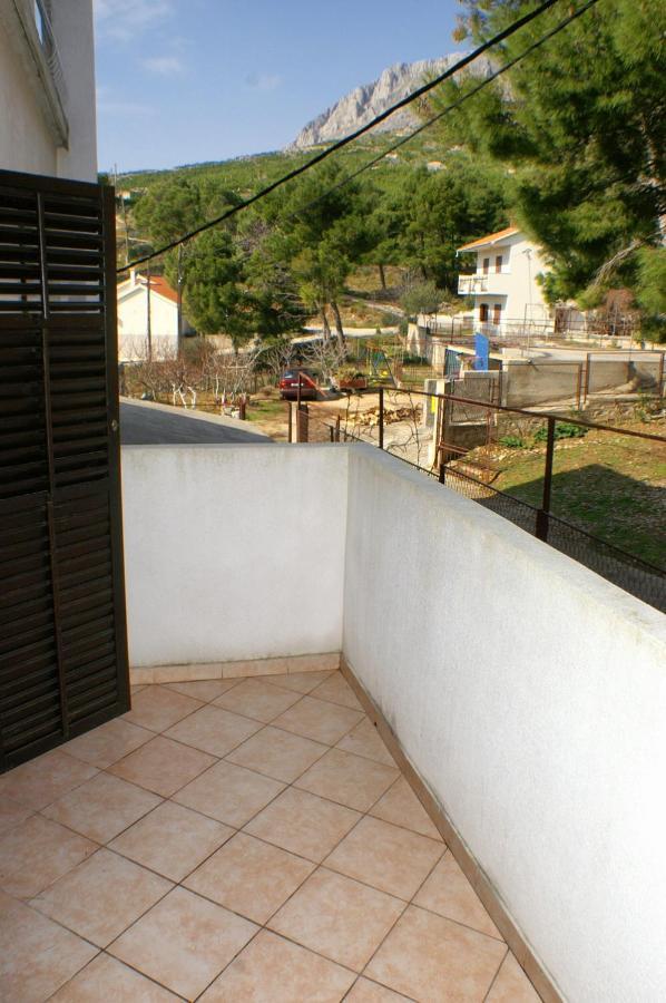 Apartments And Rooms By The Sea Lokva Rogoznica, Omis - 2973 Exterior foto