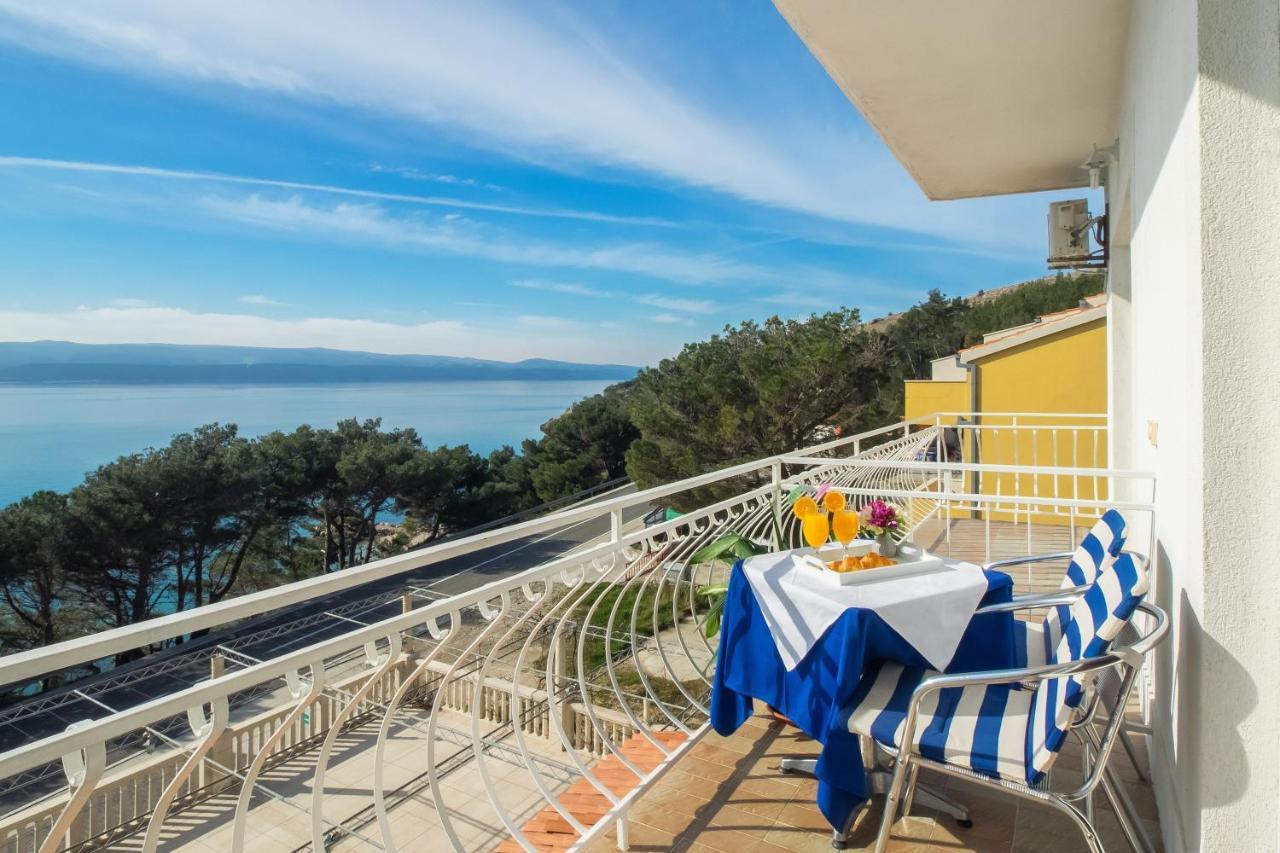 Apartments And Rooms By The Sea Lokva Rogoznica, Omis - 2973 Exterior foto
