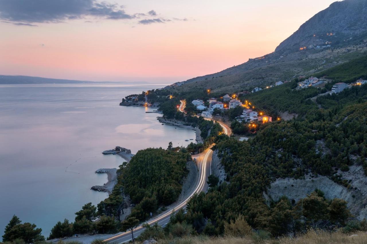 Apartments And Rooms By The Sea Lokva Rogoznica, Omis - 2973 Exterior foto